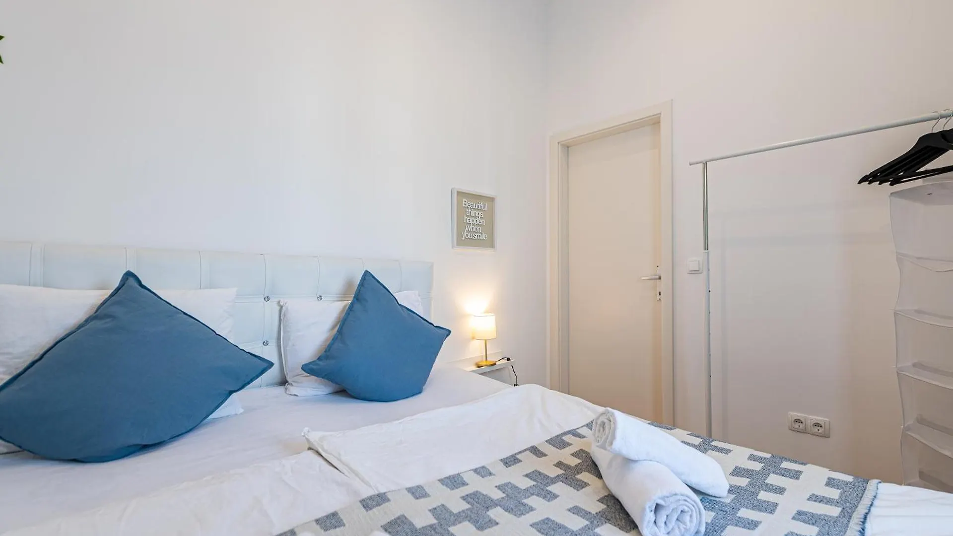 Apartment With Balcony Near Augarten Wien