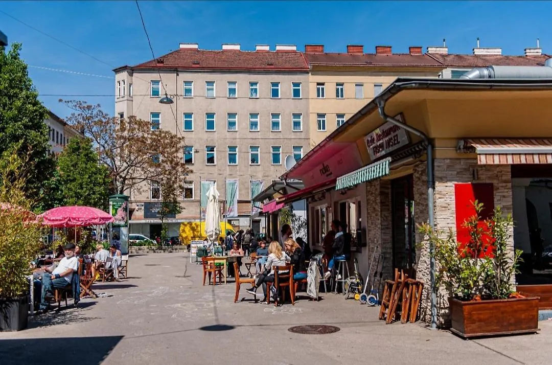 Apartment With Balcony Near Augarten Wien 0*,  Österreich